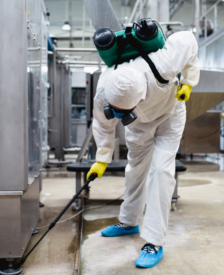 Neteja de fàbriques i naus a Martorell